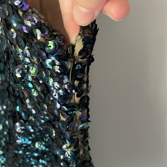 Reem Acra New York Space Sequin Sleeveless Dress Size 4 - Picture 5 of 8